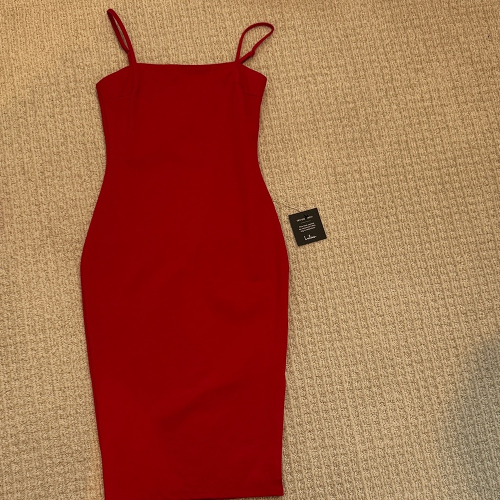 Lulu’s Red Bodycon Dress NEVER WORN